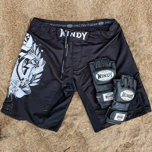 Pantalones cortos de MMA Windy 1951
